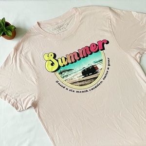 Obsessive Love T-shirt Baby Pink with summer screen